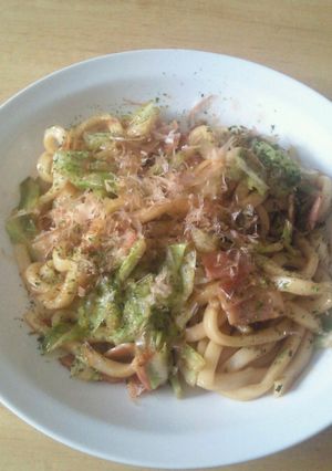 ランチに簡単！焼きうどん♪-レシピのメイン写真