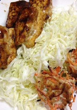 豆腐入り鶏つくねで人参ハンバーグ-レシピのメイン写真