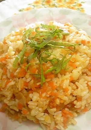 お酢で爽やかにんじんチャーハン-レシピのメイン写真