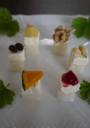 クリームチーズと餅のカナッペ風♪-レシピのメイン写真