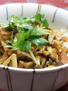 きのこキムチ丼-レシピのメイン写真