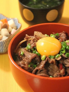 ガッツリ美味しい! 牛肉とごぼうの冬丼-レシピのメイン写真