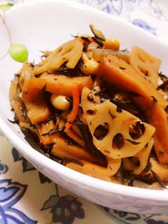 大豆・蓮根・薩摩揚・こんにゃくひじき煮物-レシピのメイン写真