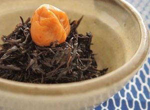 梅＆鰹風味がたっぷりの芽ヒジキの簡単煮-レシピのメイン写真