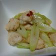 鶏肉とセロリの炒め物