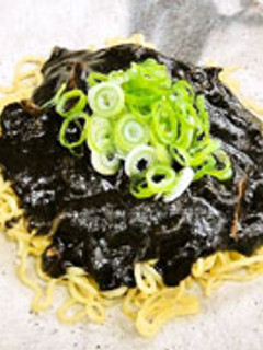 牛すじ黒カレー焼きそば-レシピのメイン写真