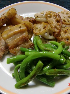 茹で豚のおかず・レンコンの炒め焼き-レシピのメイン写真