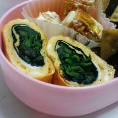 รูปของ ほうれん草と海苔のたまご焼き