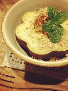 ふかし芋にピーナッツバター!-レシピのメイン写真