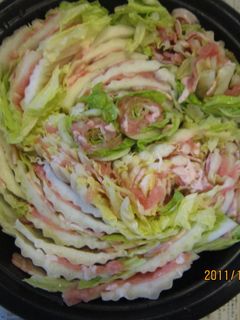 白菜と豚肉の豆乳鍋-レシピのメイン写真