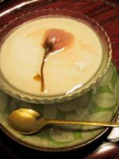桜ソースのアイスクリーム-レシピのメイン写真