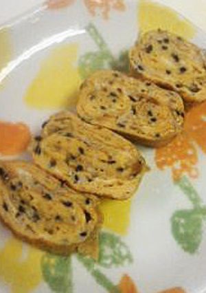 黒ごま・きな粉・しらすの卵焼き-レシピのメイン写真