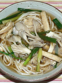 稲庭干饂飩で「きざみ舞茸うどん」-レシピのメイン写真