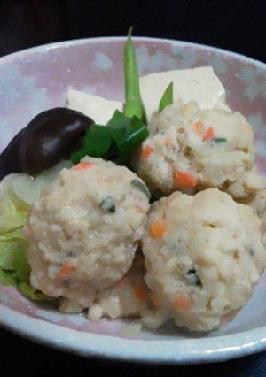 ダシダで味付け☆鶏だんご♪お鍋に♪-レシピのメイン写真