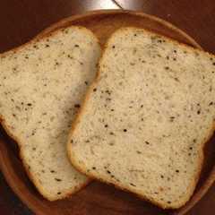 รูปของ HB＊ぷちぷちごま食パン