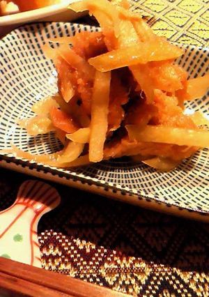 大根の皮とシーチキンのキンピラ-レシピのメイン写真