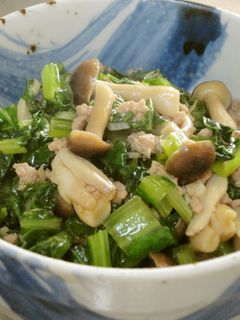 小松菜と豚ミンチの中華風☆丼-レシピのメイン写真