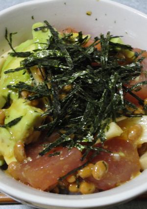 マグロとアボカドのねばねば丼-レシピのメイン写真