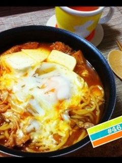鍋で!チーズとろ~り甘辛煮込みラーメン♪-レシピのメイン写真