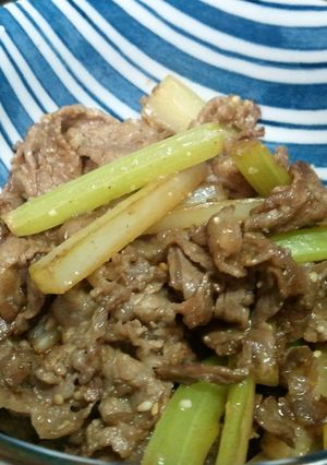 牛肉こま切れとセロリの炒め物-レシピのメイン写真