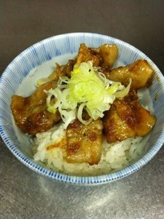 豚バラ肉で生姜焼き丼-レシピのメイン写真