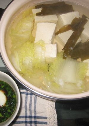 簡単スタミナたれで湯豆腐-レシピのメイン写真