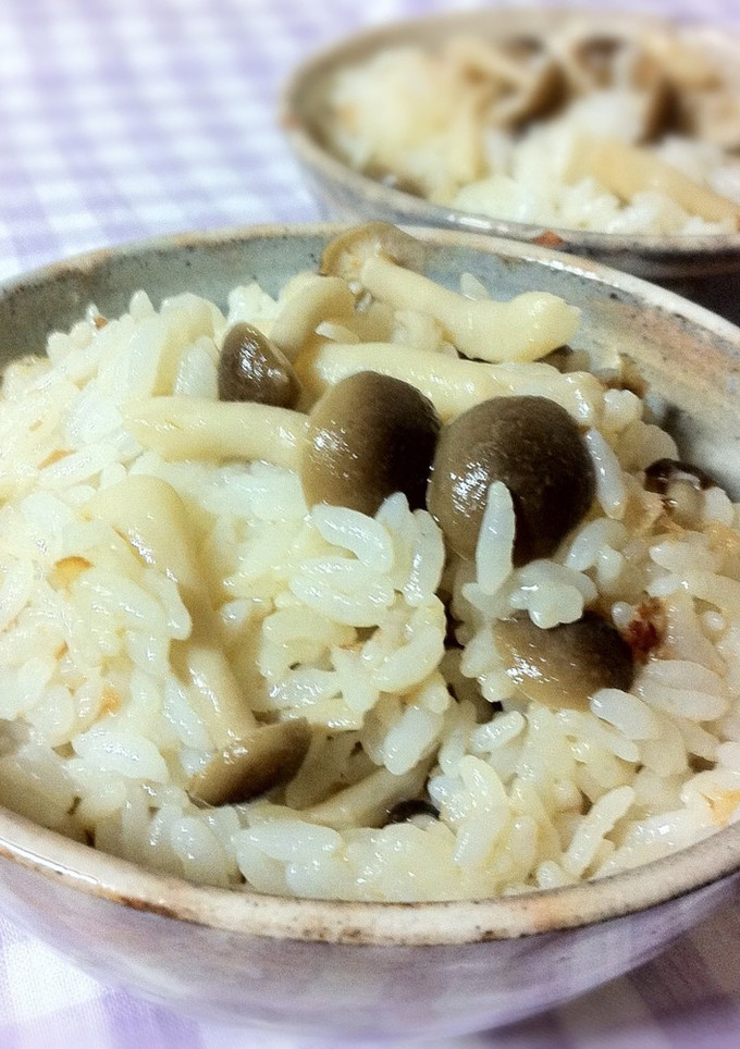 しめじとおかかの簡単まぜご飯-レシピのメイン写真