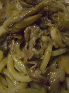豚肉と舞茸のバジルde焼きうどん-レシピのメイン写真