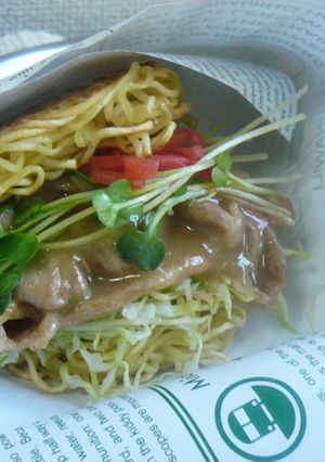 マルちゃん正麺の豚骨バーガー！-レシピのメイン写真