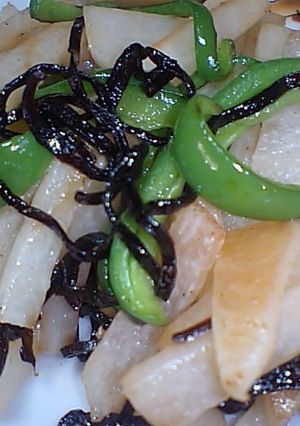 はやとうり&ピーマンの塩昆布炒め-レシピのメイン写真