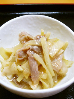 *ルクエde塩麹蒸し煮!大根皮&豚肉*-レシピのメイン写真