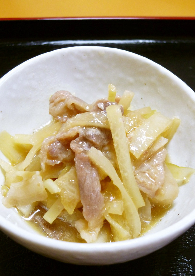 ＊ルクエde塩麹蒸し煮！大根皮＆豚肉＊-レシピのメイン写真