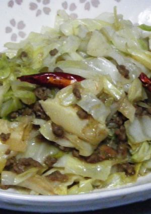 五香肉そぼろとキャベツの蒸し煮-レシピのメイン写真