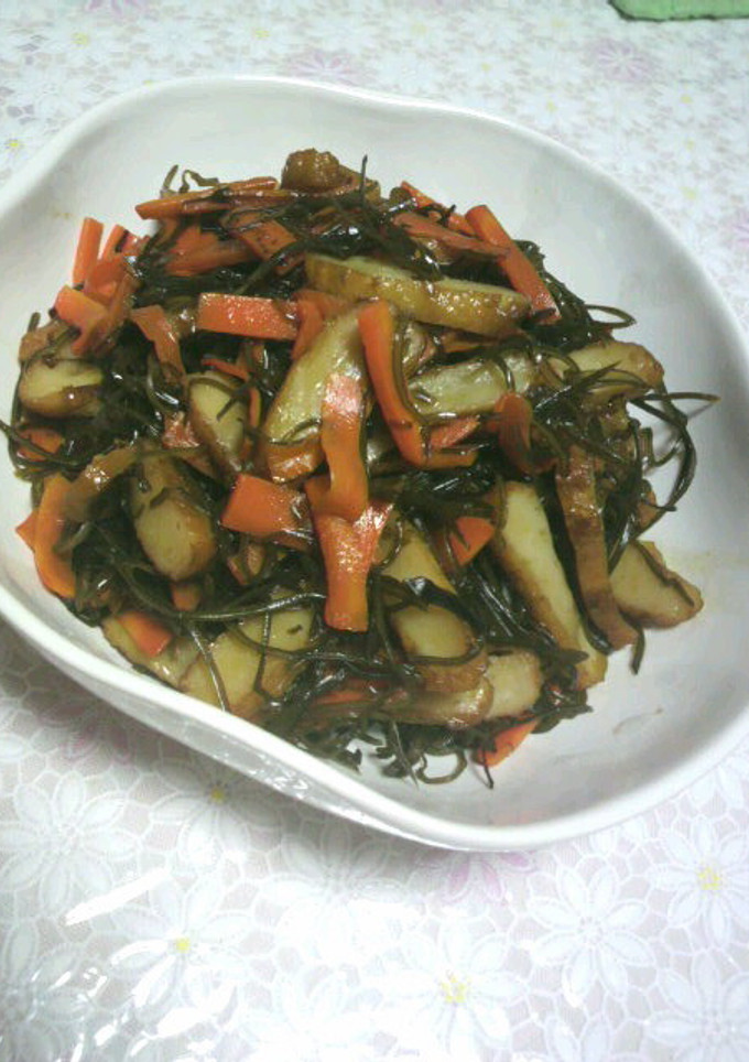 切り昆布とさつま揚げの炒め煮-レシピのメイン写真