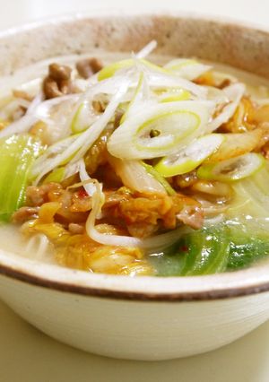 スタミナ。豚キムとんこつラーメン-レシピのメイン写真