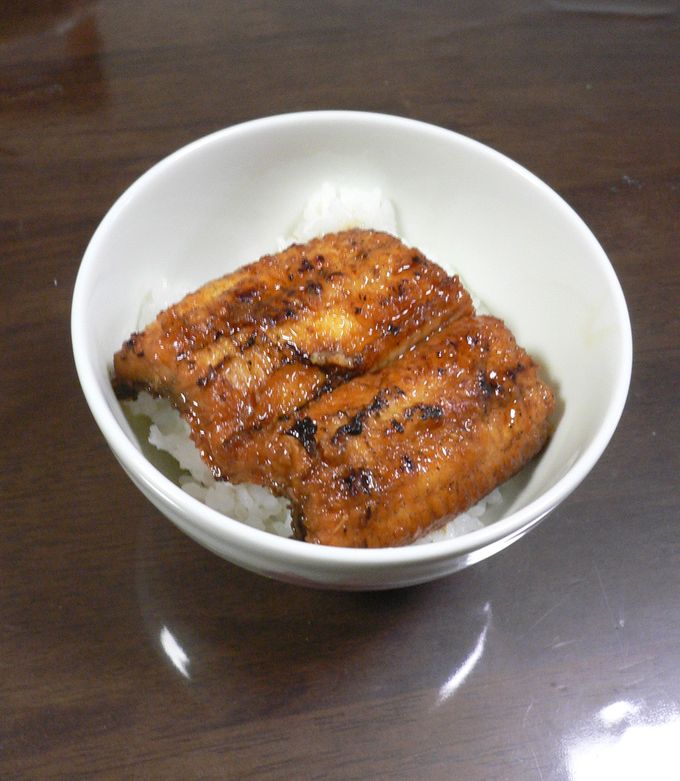 鰻の白焼き 130ｇ～149ｇ 鰻 うなぎ 白焼き 蒲焼き 鰻の蒲焼 楽天市場】うなぎ 鰻 ウナギ 蒲焼 かば焼き かばやき 白焼き