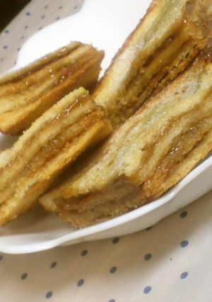 食パンDE手作りシートの簡単サンドパイ風-レシピのメイン写真