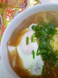 チーズがとろける味噌ラーメン-レシピのメイン写真