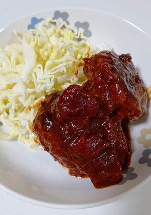 焼きそば粉末ソースでトマト煮込ハンバーグ-レシピのメイン写真
