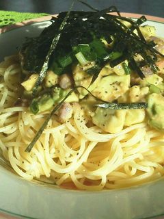 *アボカド&いかの塩辛で簡単和風パスタ*-レシピのメイン写真