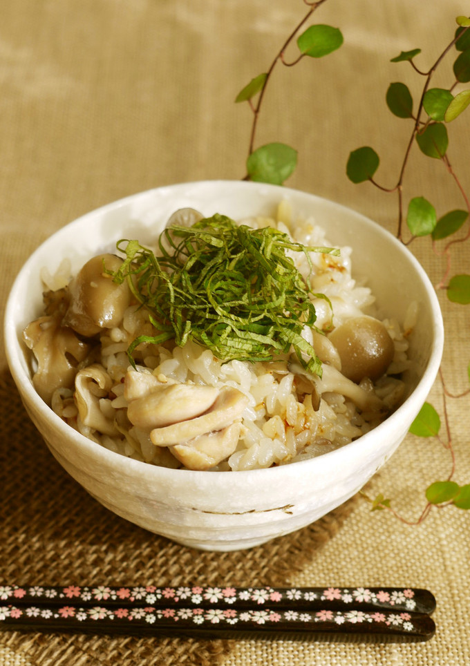 鶏と茸の炊き込みご飯-レシピのメイン写真