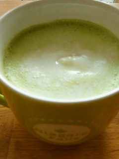 おうちでカフェ 抹茶ラテ-レシピのメイン写真
