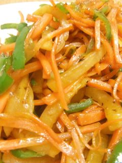 たくあん活用♡お弁当にも!彩り野菜ソテー-レシピのメイン写真