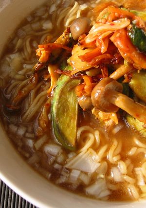 アボカドキムマヨdeこくまろ味噌ラーメン-レシピのメイン写真