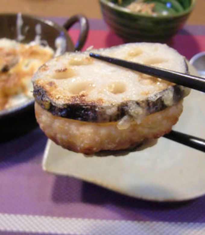 オーブンで焼く、レンコンの鶏つくねはさみ by ☆まめまめ