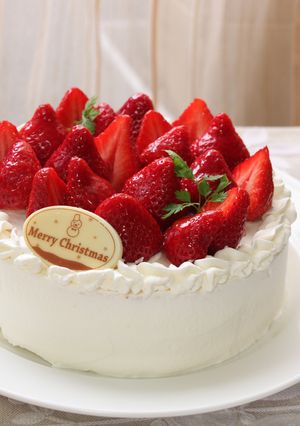 クリスマスに☆苺のショートケーキ-レシピのメイン写真