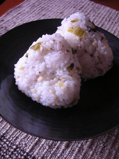 高菜としょうがのおにぎり-レシピのメイン写真