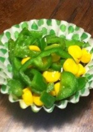 お弁当に ピーマンとコーンの野菜炒め-レシピのメイン写真