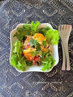 タイ風★目玉焼きと野菜のサラダ-レシピのメイン写真