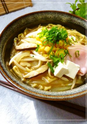 ♡炒め野菜入り♡カレー風味＊味噌ラーメン-レシピのメイン写真